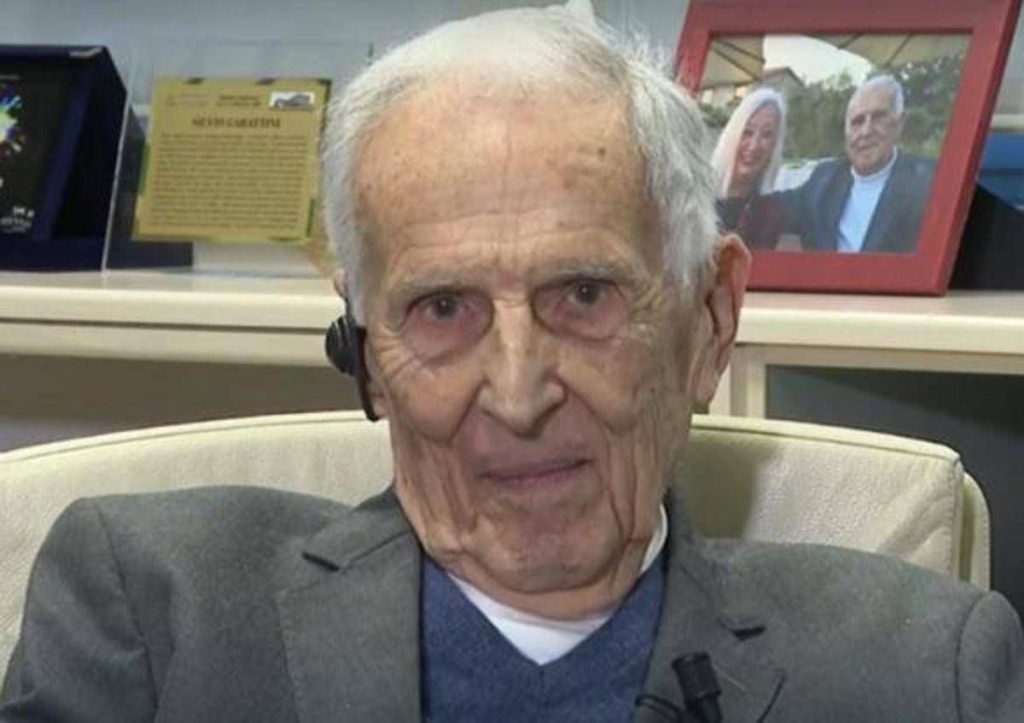 Garattini e la dieta per vivere a lungo: “No a vino e salumi, mangio poco e peso 52 chili”
