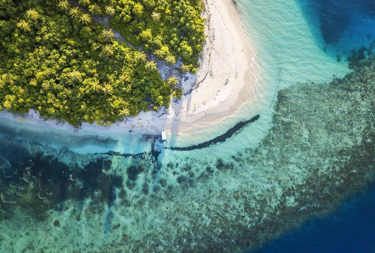 Italiani morti alle Maldive, iniziate le operazioni di recupero dei corpi nella grotta