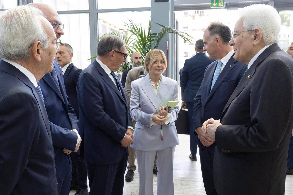 Meloni all’assemblea di Confindustria, sprint sul nucleare e un ‘patto’ per cambiare la burocrazia