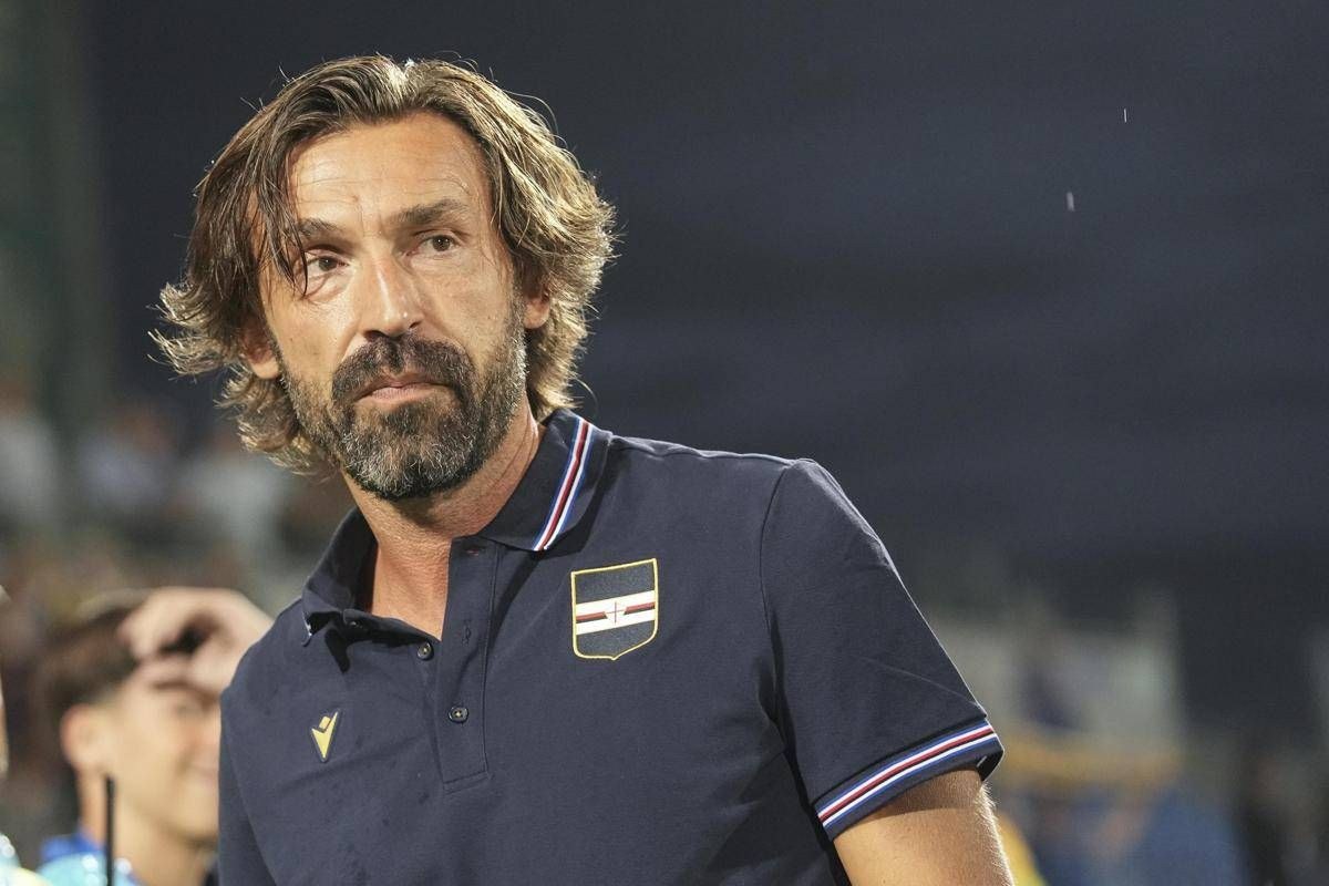 Picierno contro Pirlo: “Firma palloni a Mosca, non sa come stare al mondo con onore e schiena dritta”