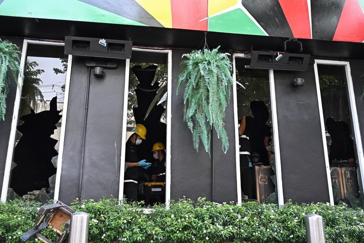 Thailandia, incendio in un locale a Bangkok: almeno 27 morti e oltre 60 feriti
